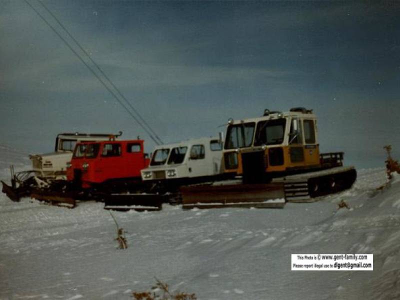 4_snowcats_year_unknown.jpg