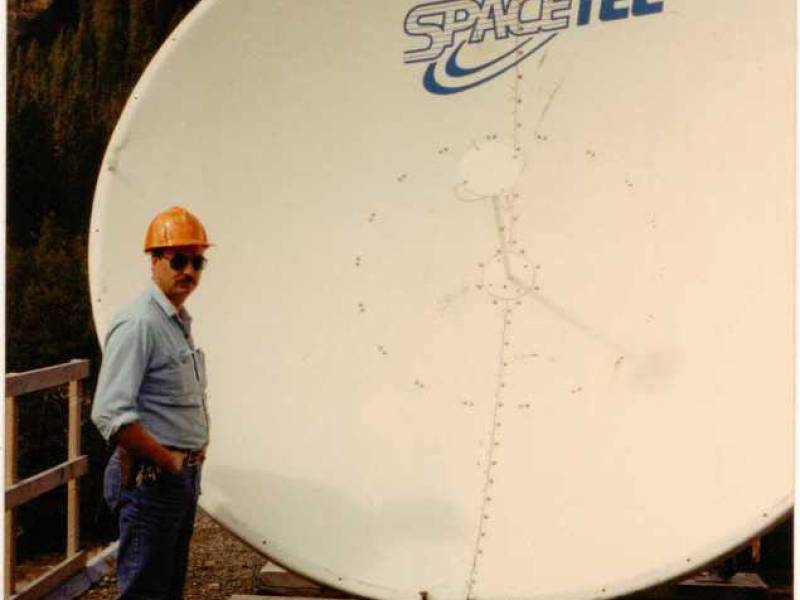 george_normandeau_spacetel_dish.jpg