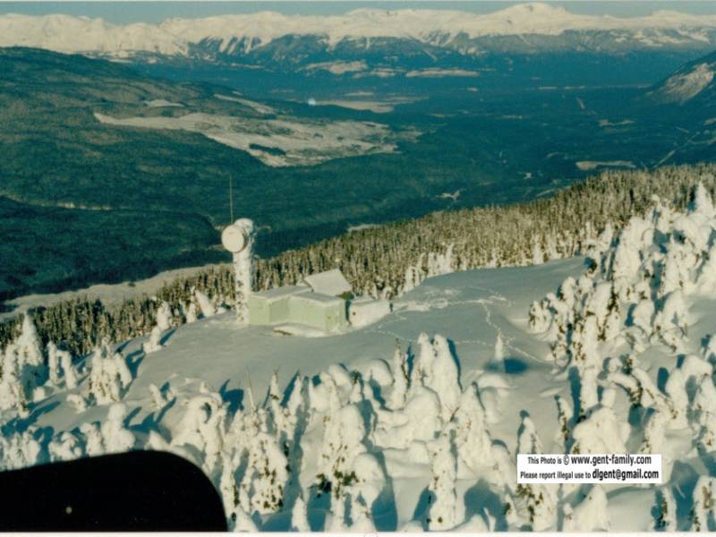 lava_lake_from_helicopter_dec_1989.jpg