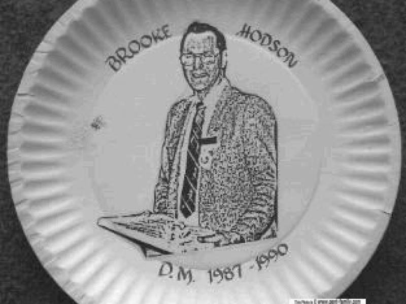 platebrookehodson1990.jpg