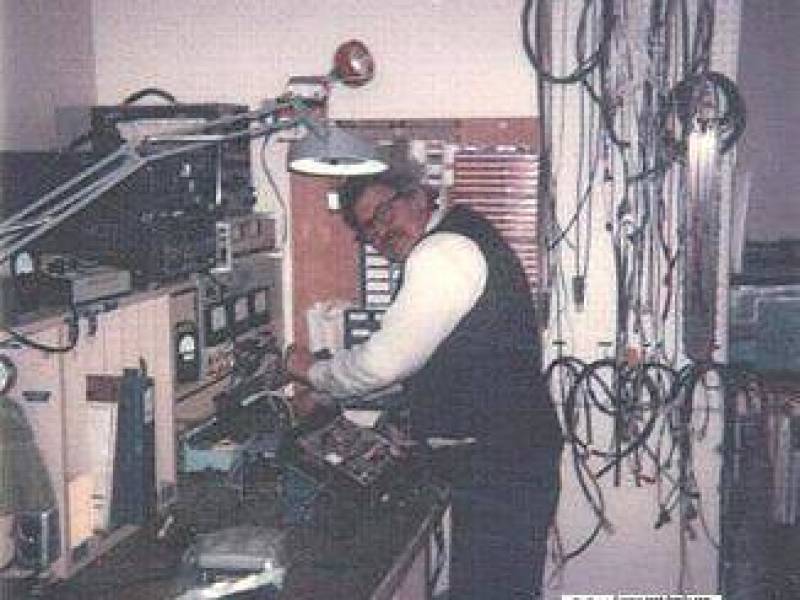 chuckradioshop.jpg