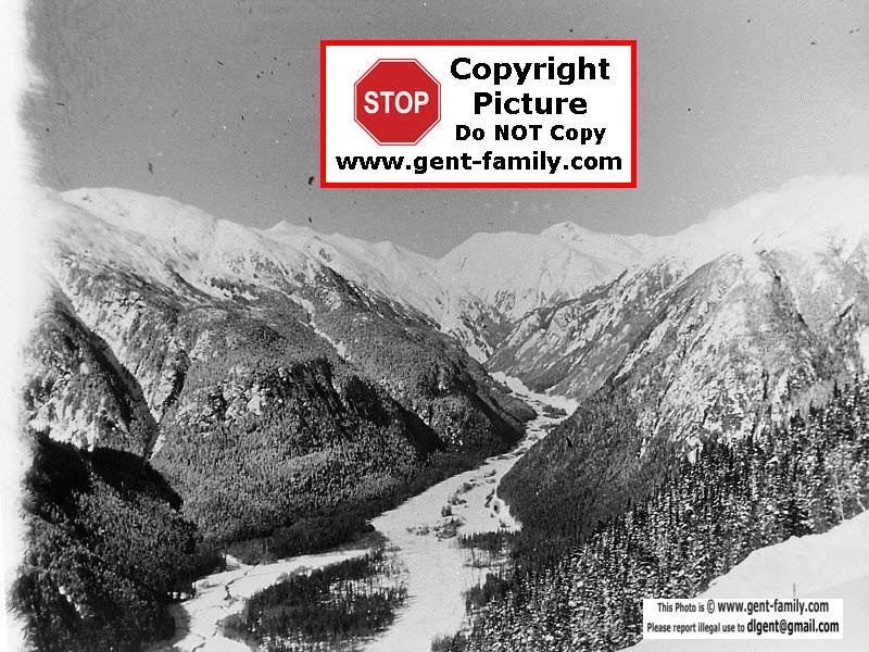 kemano_valley_looking_south.jpg