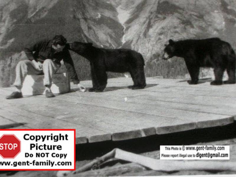 twins_at_camp_1600_ft_level.jpg