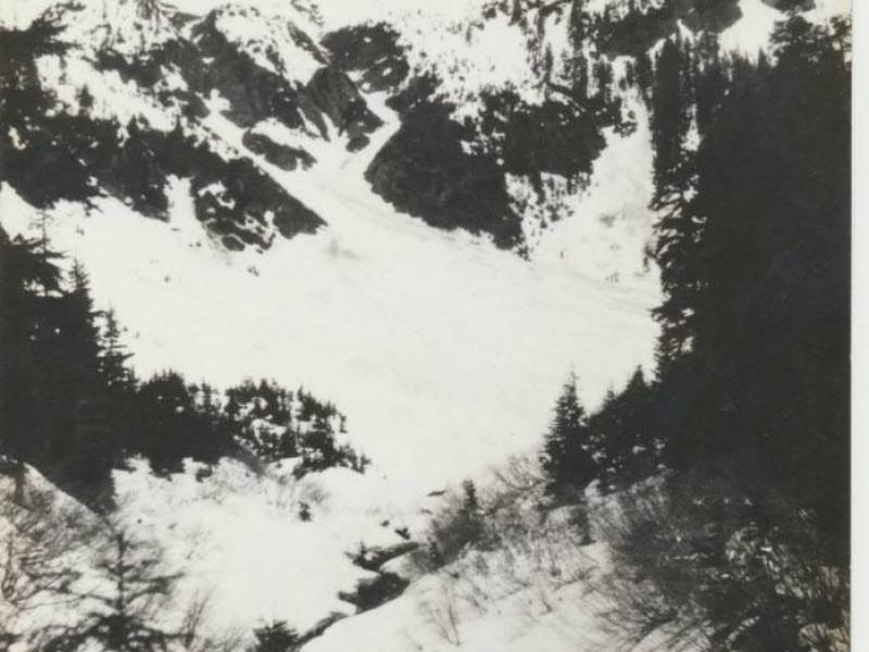 eight_mile_creek_copper_river_ca1941.jpg