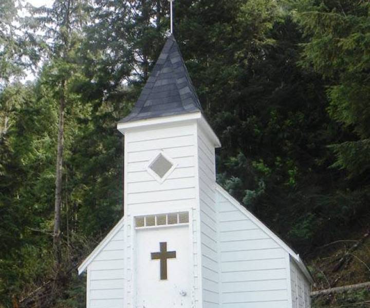 usk_church_apr_27_2014.jpg