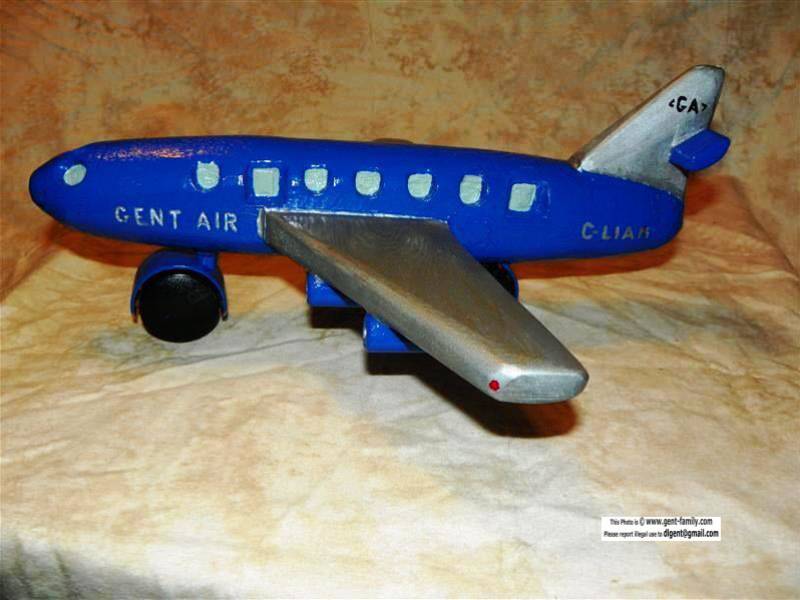 liams_plane_side_view.jpg