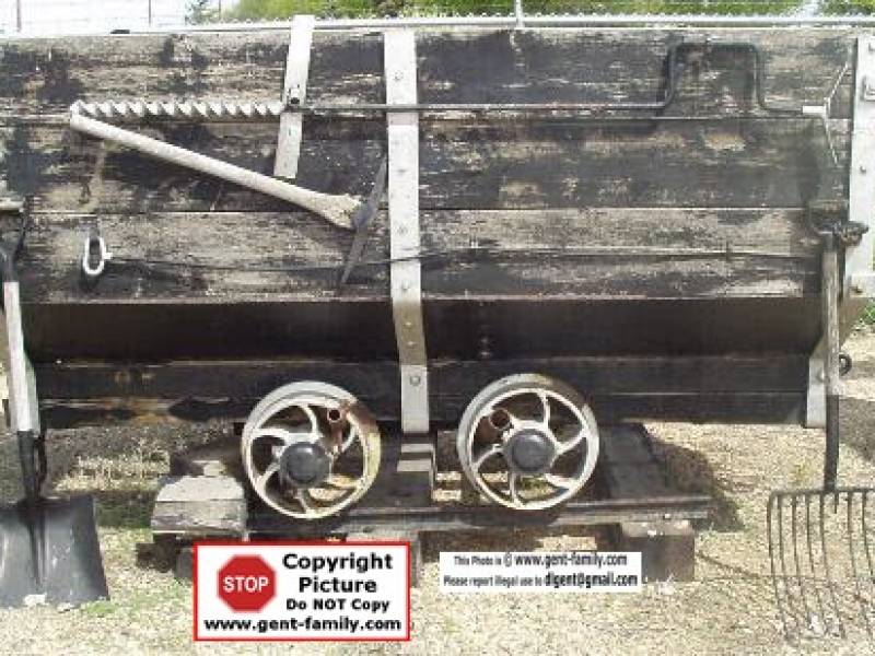 2003coalcarbienfaitmuseumsideview2.jpg