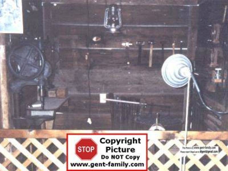 bienfaitmuseumblacksmithshopdisplay.jpg