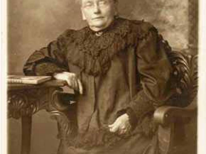 ruth_cuddington_about_1902.jpg