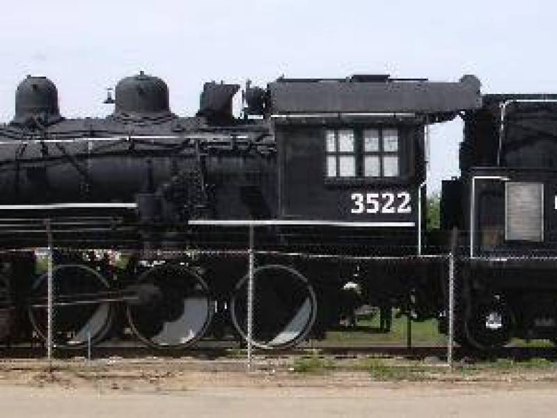 trainandtendersideview.jpg