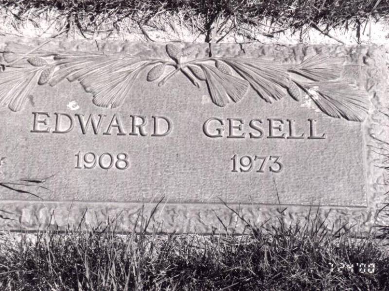edgesellgrave.jpg
