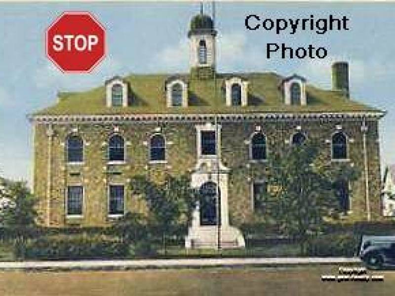 estevan_court_house_postcard_1940s.jpg