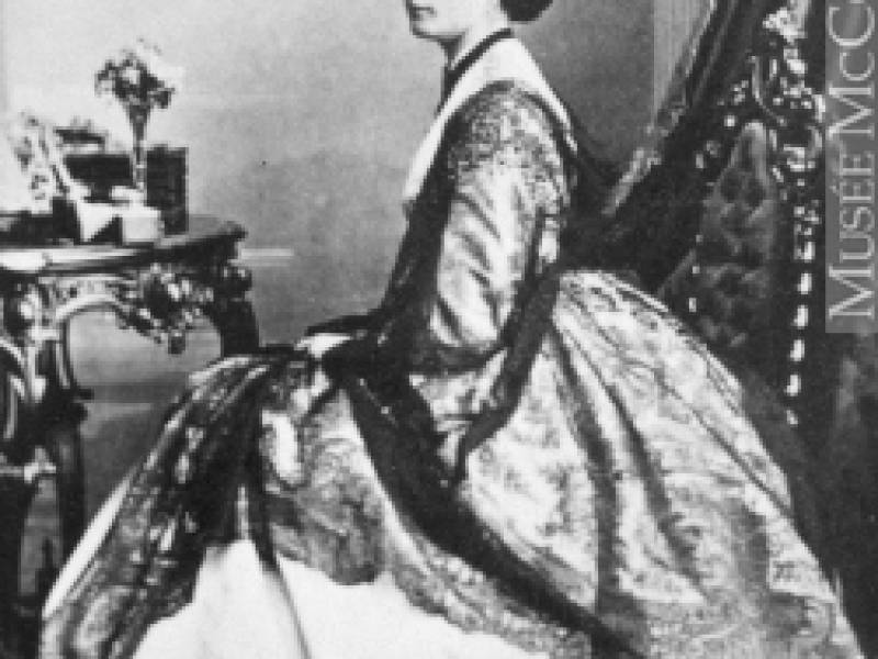 mrsrrdobellneemacpherson.jpg