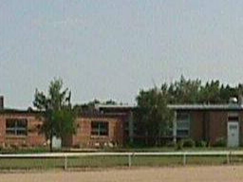 frontofnewhillsideschool.jpg
