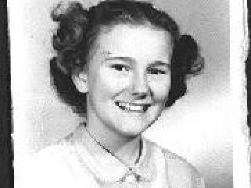 louisebell195960.jpg
