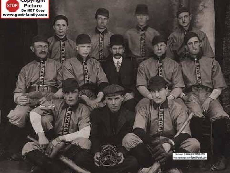 1911lembergbaseballteam.jpg