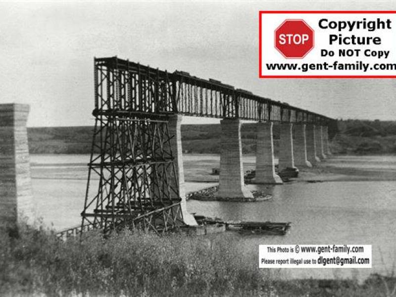 no69_outlook_bridge_apr.27_1912.jpg