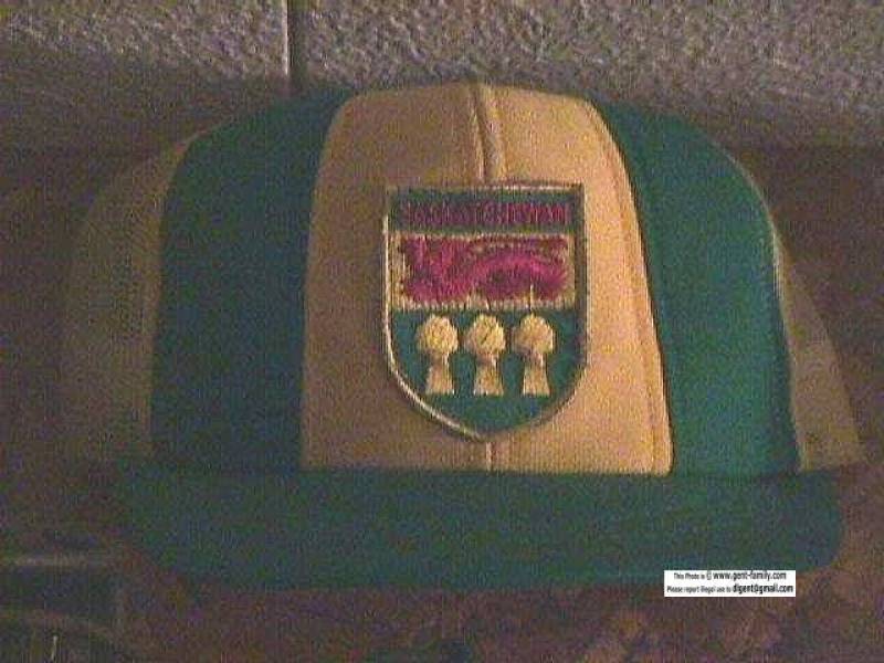 sask_hat.jpg